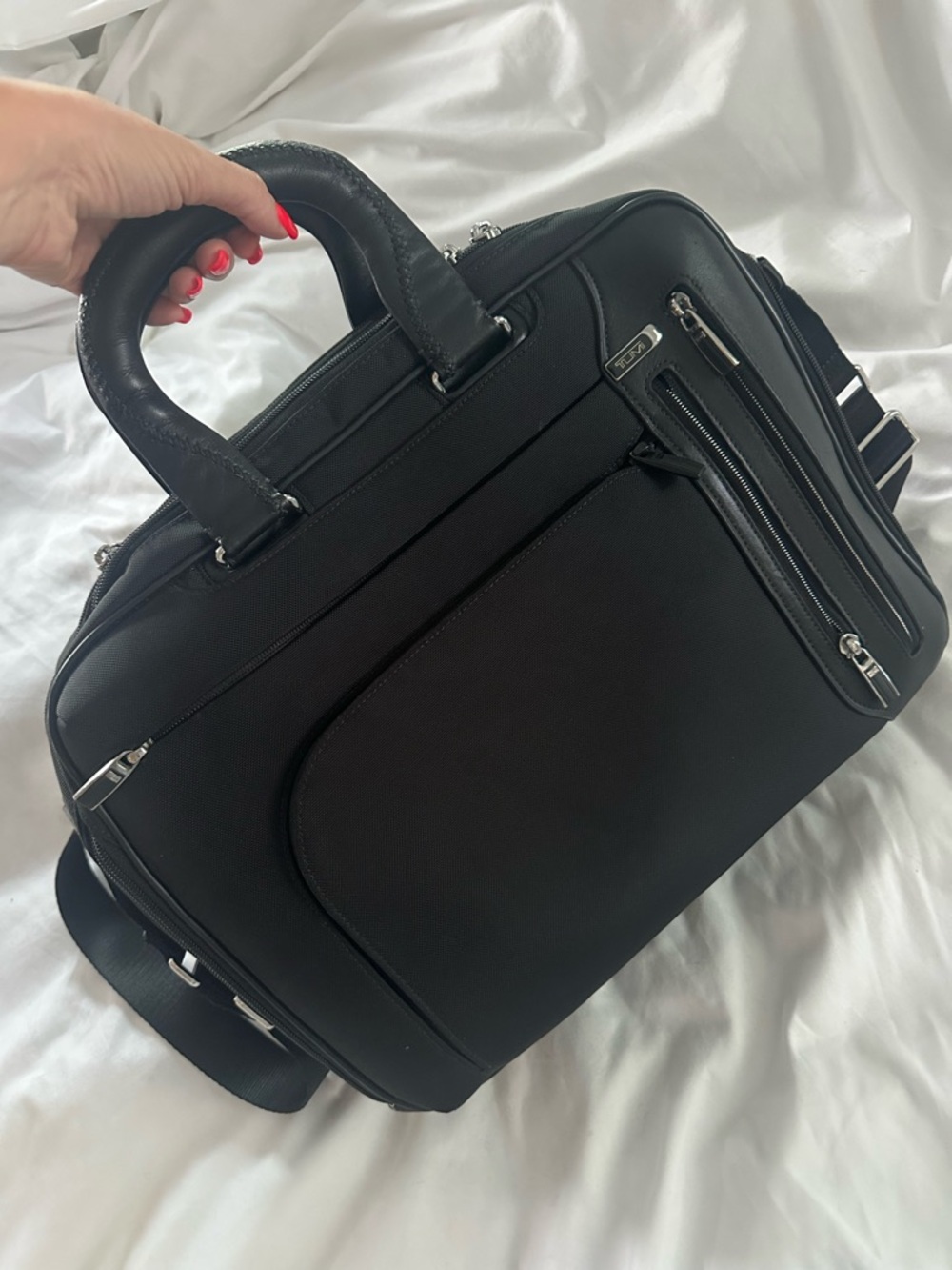 TUMI Arrive' T-Pass Kennedy Deluxe Brief.